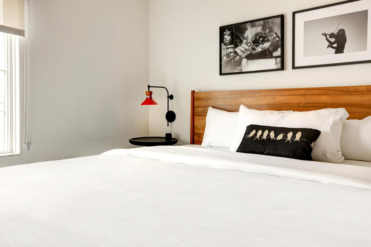Elwood Hotel & Suites Лексингтон Экстерьер фото